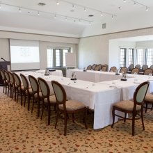 Click to view the Corporate Rooms gallery.